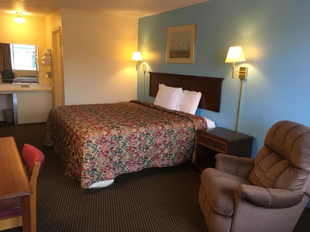 Budget Inn Caravan Motel Harrisonville Kültér fotó